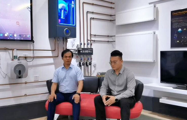 菲思盾壁掛爐專訪現(xiàn)場